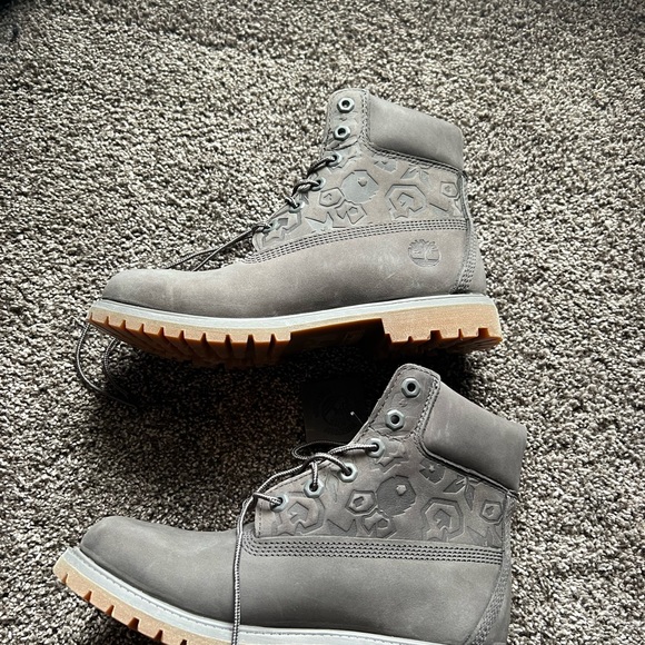 Timberland’s - Picture 5 of 12